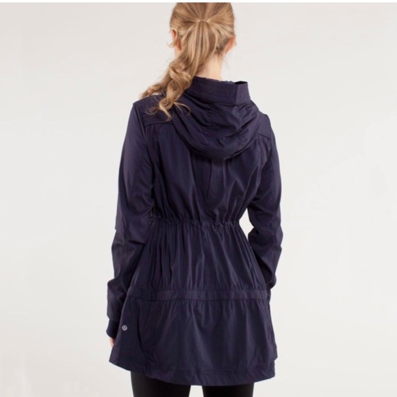 RARE FIND!!! Lululemon Jacket - Picture 13 of 13